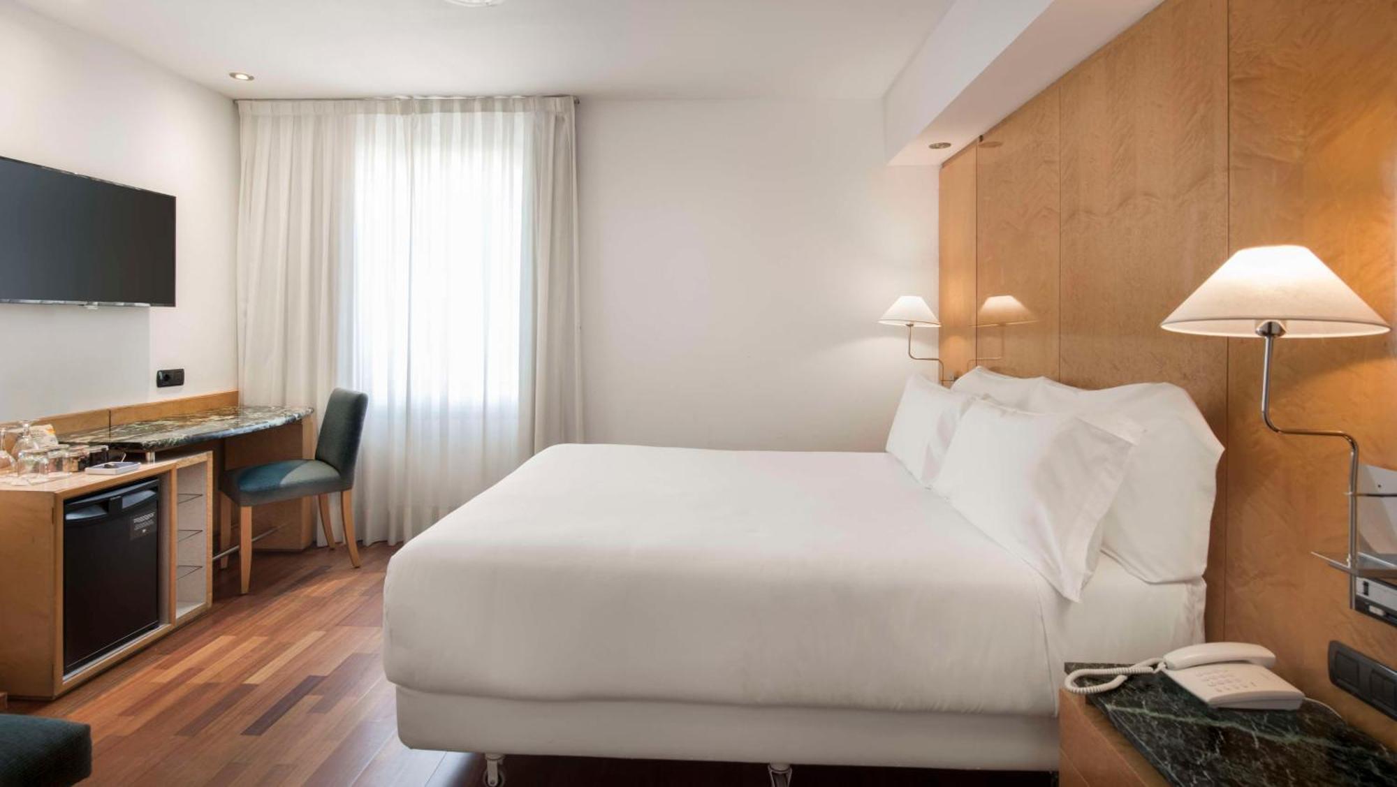 Nh Paseo De La Habana Hotel Madrid Eksteriør billede