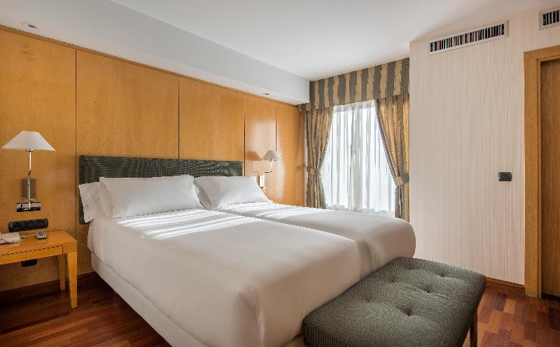 Nh Paseo De La Habana Hotel Madrid Eksteriør billede